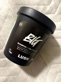 暑い時期に最高！LUSH BIGシャンプー 310ｇ .*・゜　.゜・*.のサムネイル