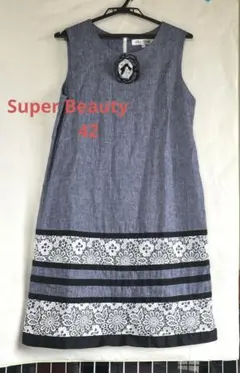 最終価格‼️★新品未使用品★スーパービューティーコスメ柄 半袖ワンピース42 スーパービューティー ワンピース 2023年春夏入荷 Super Beauty