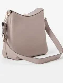 m-さま専用です！FURLA　グレージュショルダーバッグ