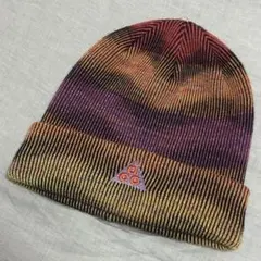 Nike ACG グラデーション ビーニー ニット帽