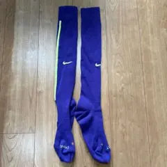 Nike パープル サッカーソックス