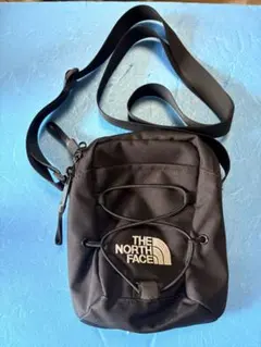 【美品】ノースフェイス ジェスタークロスボディ ショルダーバッグ 黒 サコッシュ