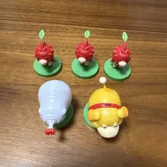 ピクミン チョコエッグ　ブタドックリ　謎の葉っぱ人　オッチン　フィギュア