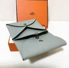 HERMES カルヴィデュオ トレンチ　ヴォーエヴァーカラー　新品未使用 HERMES カルヴィデュオ トレンチ ヴォーエヴァーカラー 新品未使用