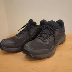 防水シューズ スニーカー