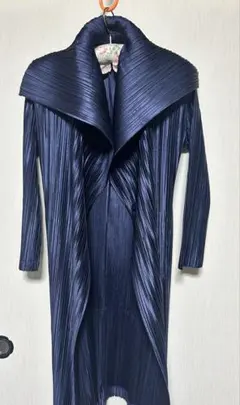 2025年最新】PLEATS PLEASE ロングコートの人気アイテム - メルカリ