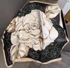 花柄シルク風スカーフ 黒 美しいシルクスカーフ 70×70 g30
