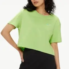 【値下げ】新品★NIKE クロップドTシャツ(XL)