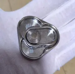 フィジェット　金属製