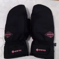 DAKINE　GORE-TEX ミトン ¥10450- 女性用　size M