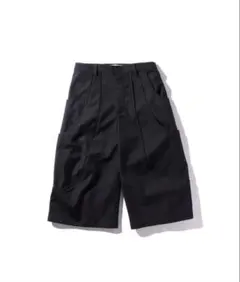 即完売商品 GOAT ESSENCE - TUCK WIDE SHORTS 2 - メルカリ