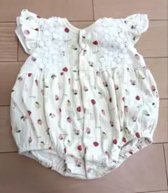 未使用　いちご柄フリル袖ロンパース 80cm 美品　ベビー服　女の子