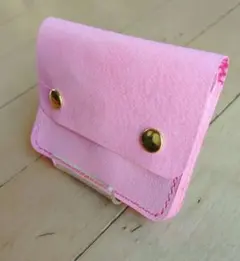 コンパクトトラッカーウォレット 豚革手縫い一点物(桜/金)