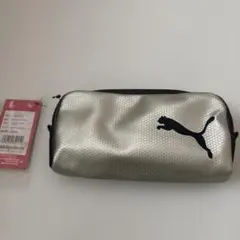 新品未使用　puma ポーチM ペンケースのサムネイル
