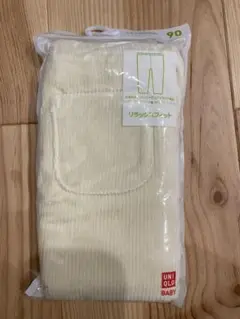 新品未使用　UNIQLO リラックスフィット パンツ 90cm オフホワイト