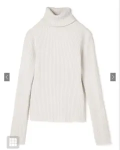 白 ニット