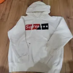 Supreme ロゴ入り ホワイトパーカーキッズ