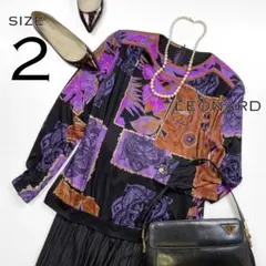 P263 美品 L レオナール カンカン素材 総柄 ブラウス ブルー