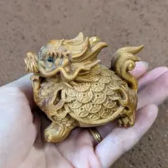 木作 龍二匹の置物 : 龍の置物 ツゲの木 彫刻 ドラゴン像 マスコット 無垢材 干支 ドラゴン木の彫刻 風水 装飾 グッズ 16cm :  ホーム＆キッチン