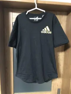 adidas アディダスTシャツ