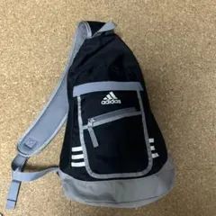 00’s未使用品アディダス ワンショルダーバッグパフォーマンスロゴY2K廃盤