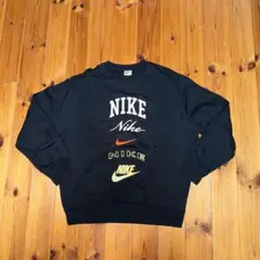 Nike ブラック トレーナー