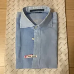 サックスブルー シャツ