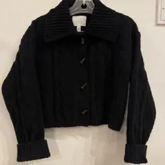 H&M ニット　セーター　レディース　ショート丈　新品未使用