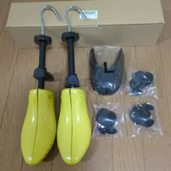 新品、SMILEFOOT シューズストレッチャー イエロー男性Lサイズ
