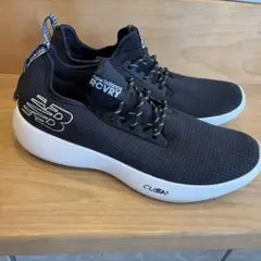 new balance RCVR スニーカー28cm