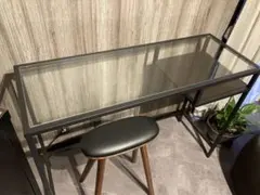 美品 IKEA VITTSJÖ ヴィットショー ラップトップテーブル ブラック