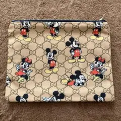 ミッキーマウスポーチ