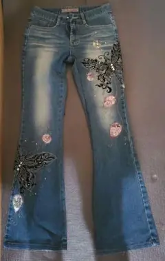最終価格 大幅値下セール!! 99 Yon Jeans 刺繍フレアパンツ