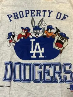 ロサンゼルス・ドジャース × ルーニーテューンズ コラボ ヴィンテージ Tシャツのサムネイル