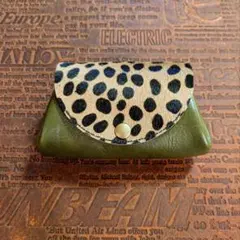 ぐしぐし手縫い＊ダルメシアンハラコとモスグリーンの本革アコーディオンウォレット＊