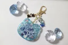 レジン　シェイカーキーホルダー　シャカシャカ　猫　星　花　水色