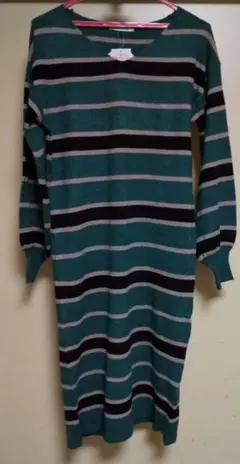 新品タグ付き もちもちやわらか　ちくちくしない　ニットワンピース　ボーダー