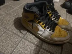 Nike Air Jordan 1 イエロー/ホワイト