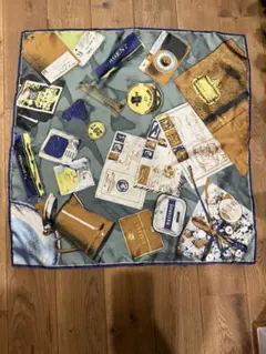 ★新品★manipuri　マニプリ　シルクスカーフ６５　デスク　マスタード