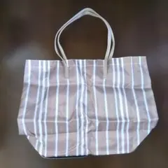 Item thumbnail for item 2fbf9589-a6dc-402b-8e10-7e8af21f9f3d