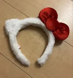 【美品】ハローキティ カチューシャ