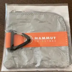 【新品未開封】マムート カラビナ付きコインケース