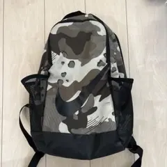 Nike 迷彩バックパック 18Ｌ