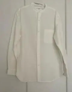 ホワイト ボタン付き長袖シャツ
