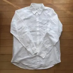 ホワイト 長袖シャツ 胸ポケット付き