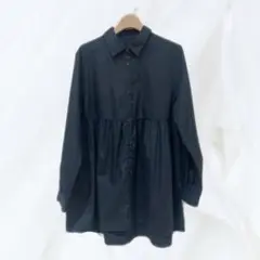 【未使用】秋物　長袖シャツ　ティアードシャツ　黒　フレアシルエット　ゆったり