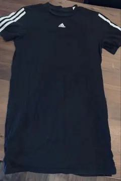 ゆ*♡様 adidas ワンピースTシャツのサムネイル