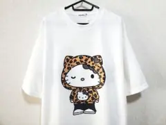 ハローキティ　Tシャツ　半袖　ヒョウ柄 サンリオ　キティちゃん　ウインク