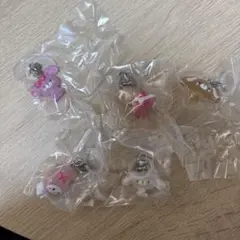 サンリオキャラクターズ ゆるっとめじるしアクセサリー セミコンプ　ガチャガチャ