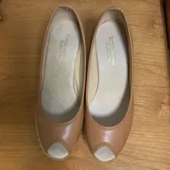 ウエッジソールパンプス キャメル 35のサムネイル